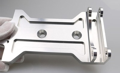 什么是鋁合金手板拉絲工藝？